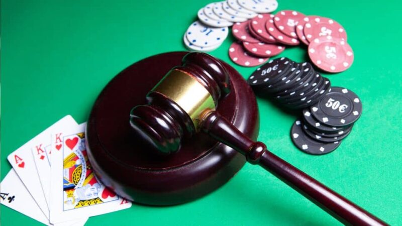 החוק אומר על הימורים